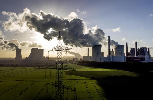 Kerry challenges oil industry to prove its promised tech rescue